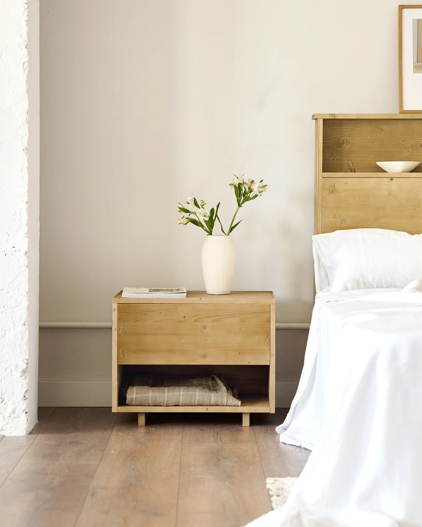 Renna Bedside Table