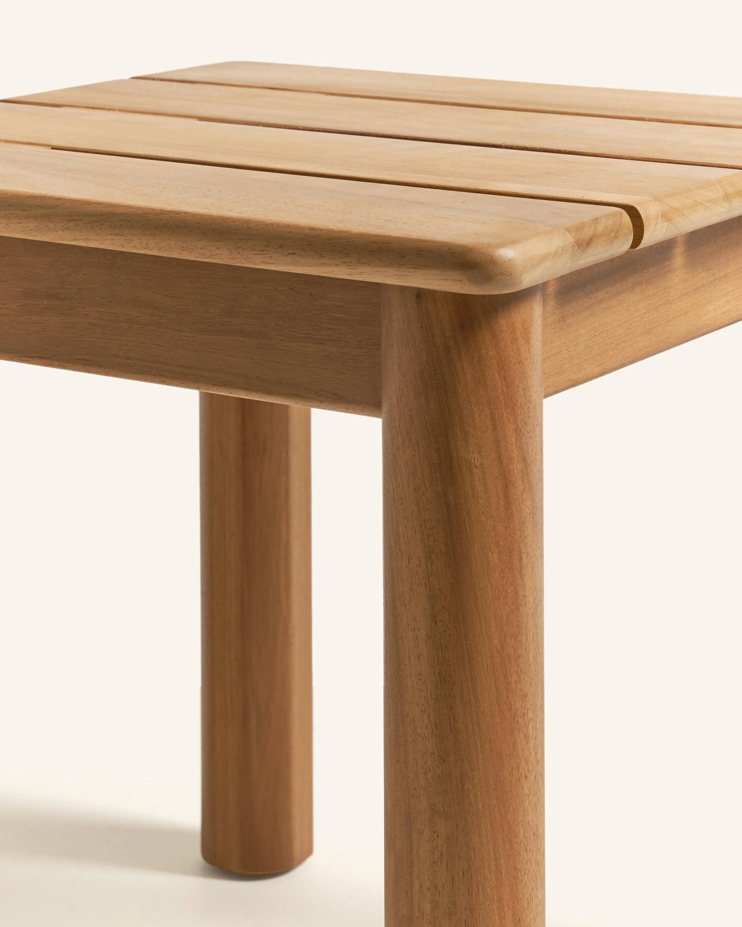 Alvora Table