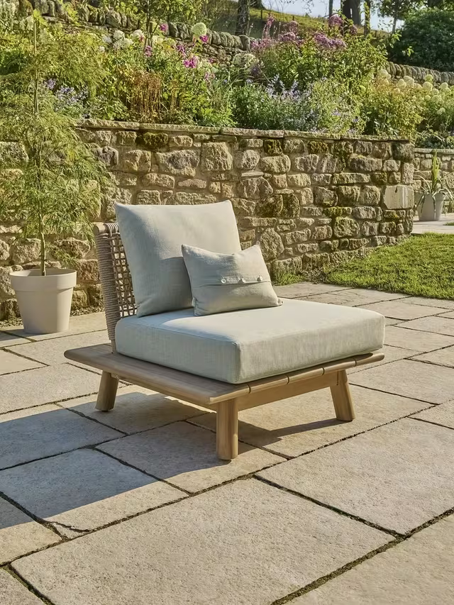 Ardin Chair