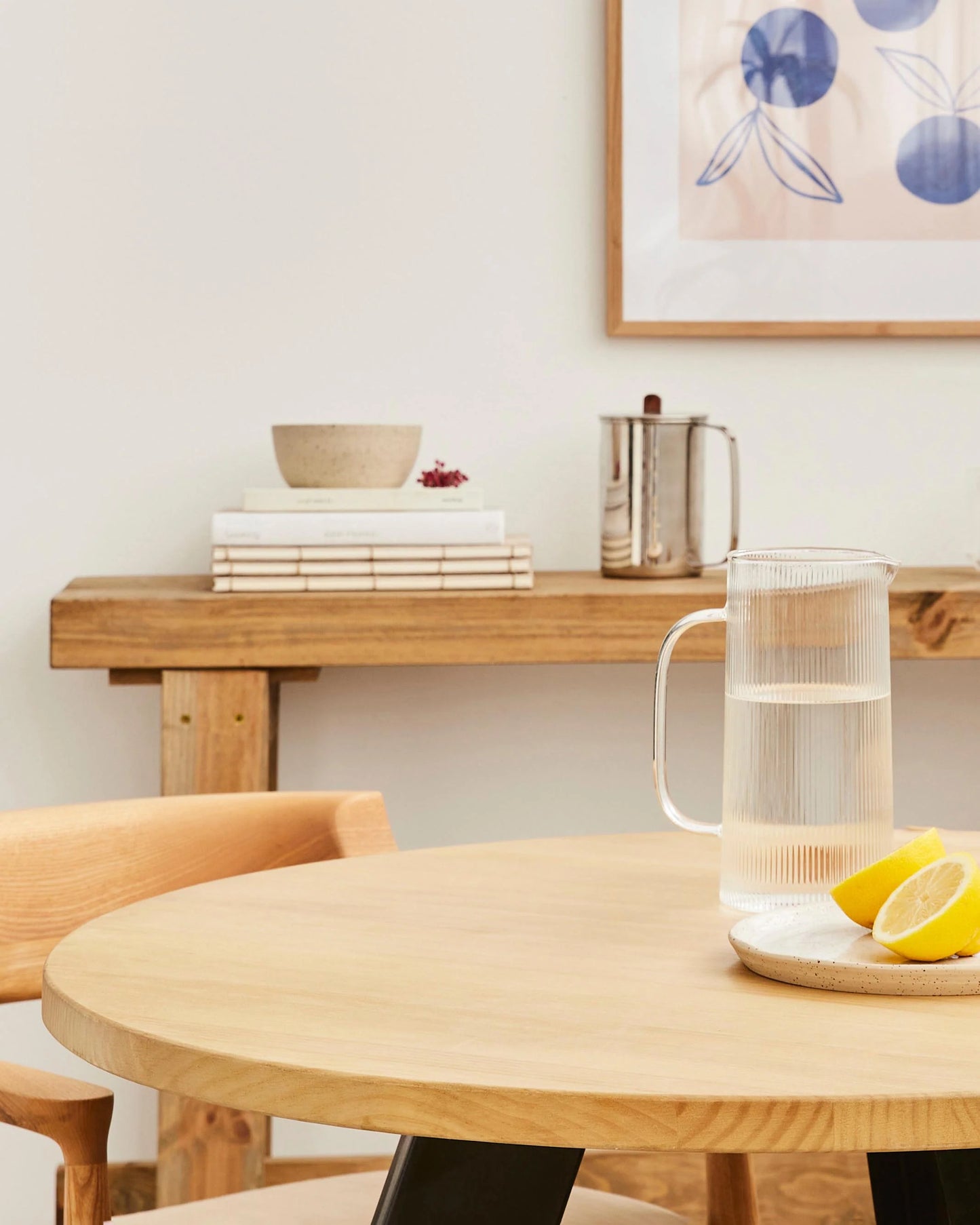 Arvia Dining Table