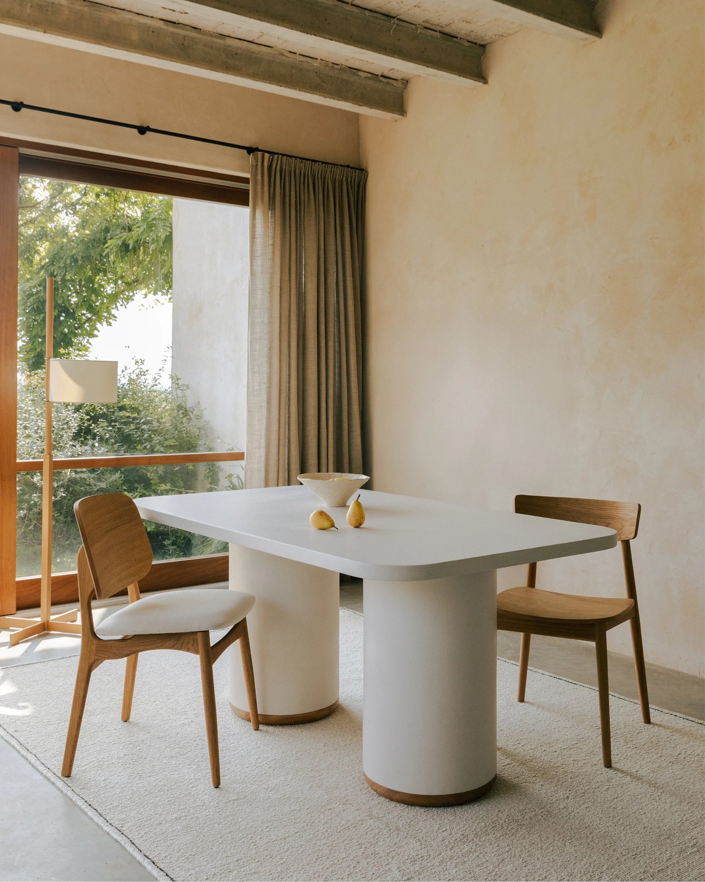 Eloura Dining Table