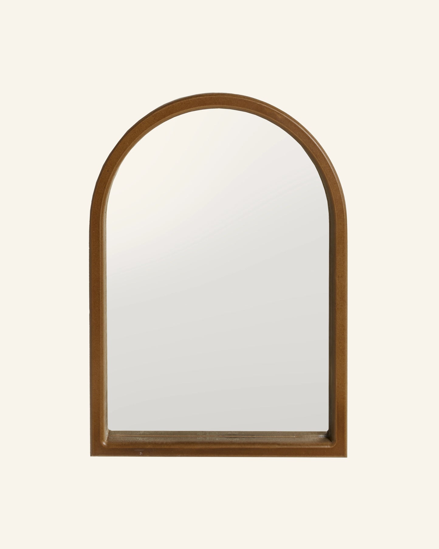 Caia Mirror