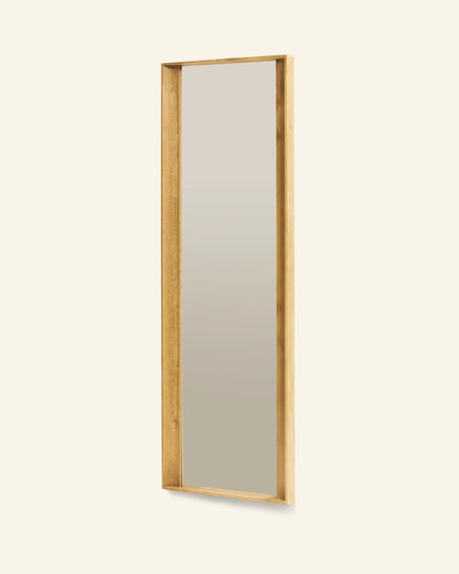 Isla Mirror