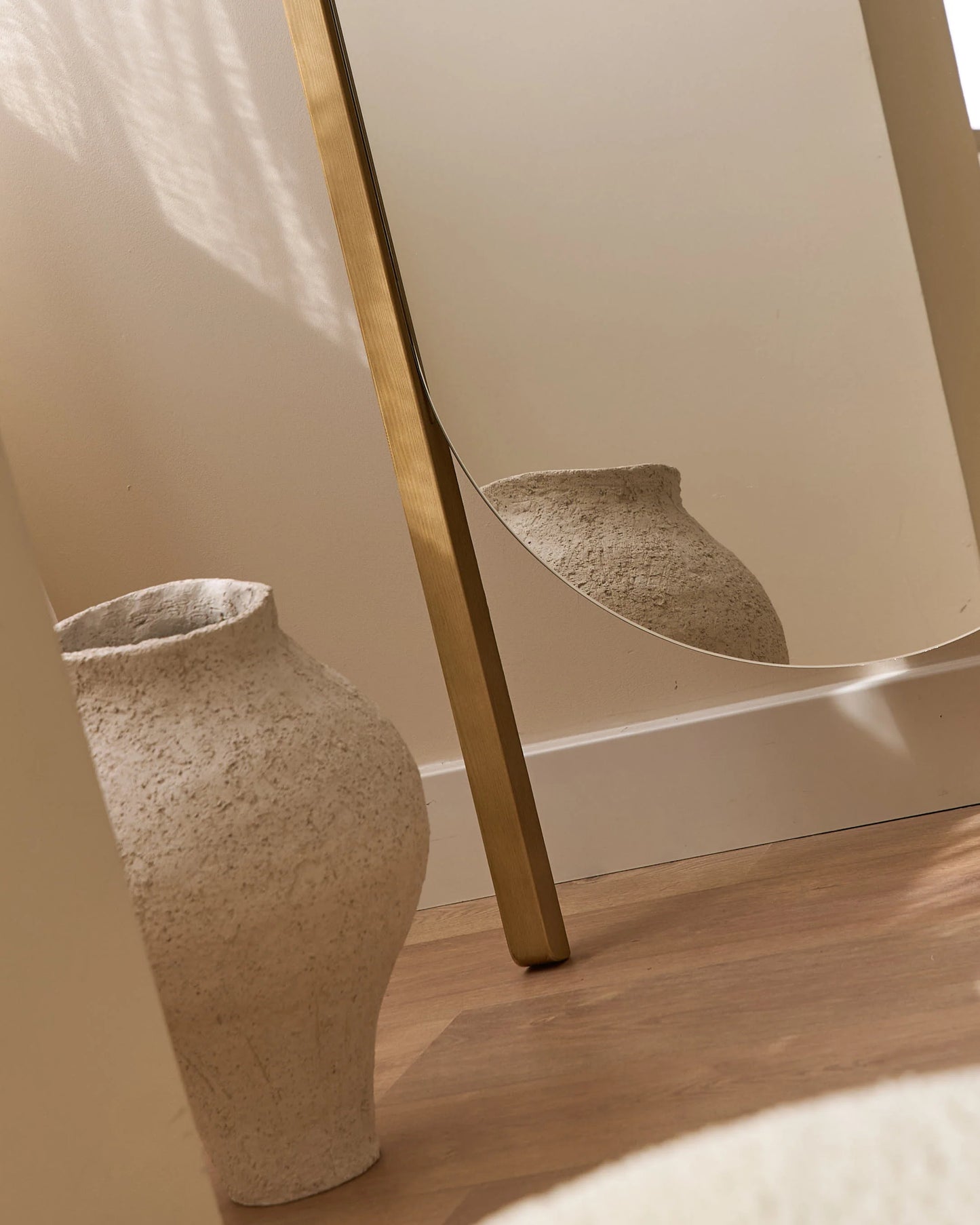 Noa Mirror