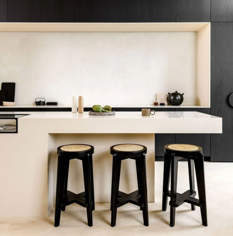 Baeli Bar Stool
