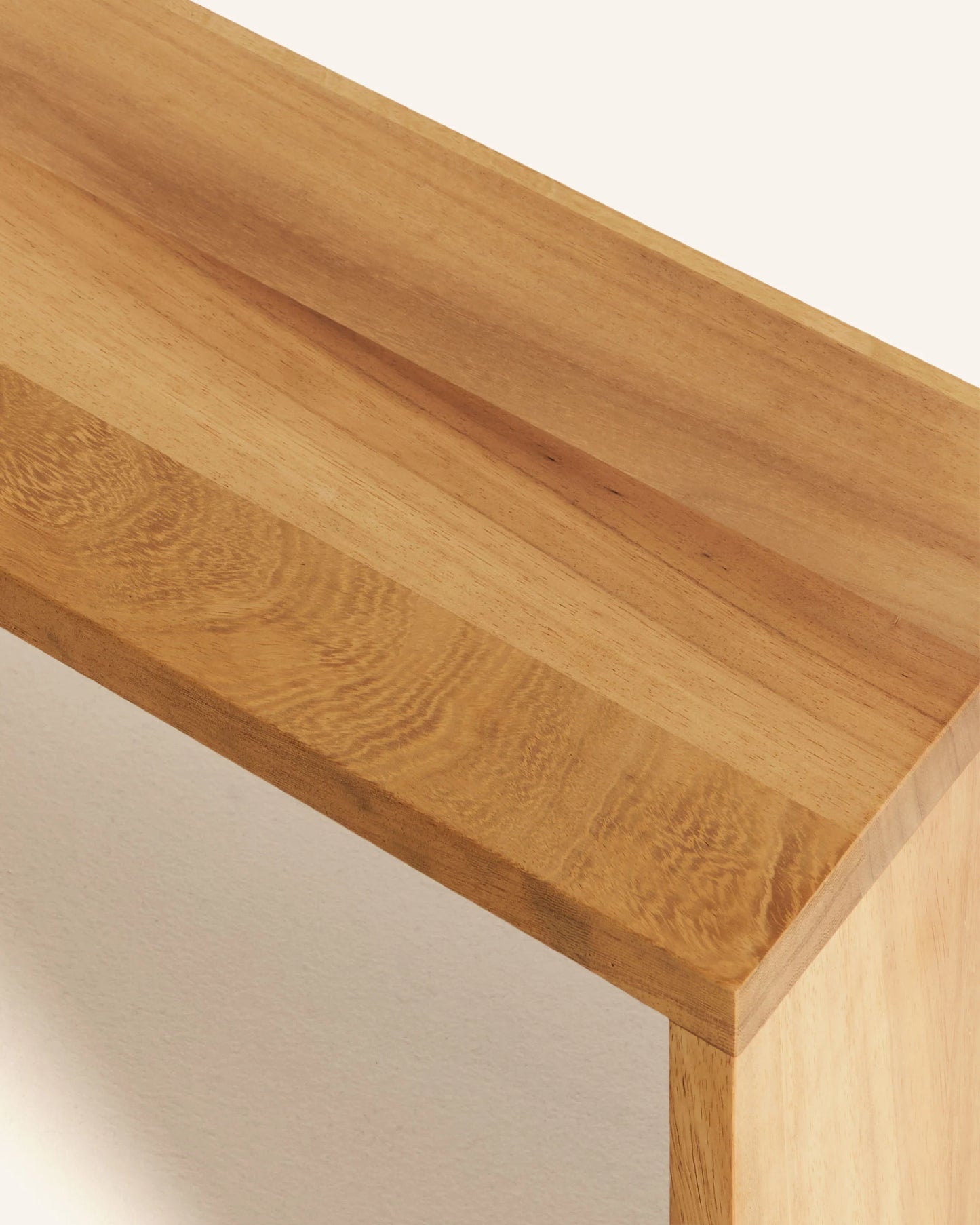 Luma Coffe Table